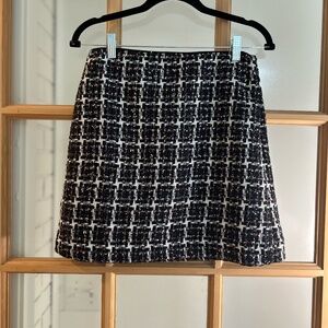 BRAND NEW WITH TAGS LOFT A LINE SKIRT TWEED WITH SUBTLE SEQUIN DETAIL SIZE 2